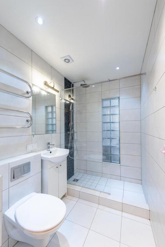 Installation sanitaire r&eacute;ussie : &eacute;tapes et conseils pratiques